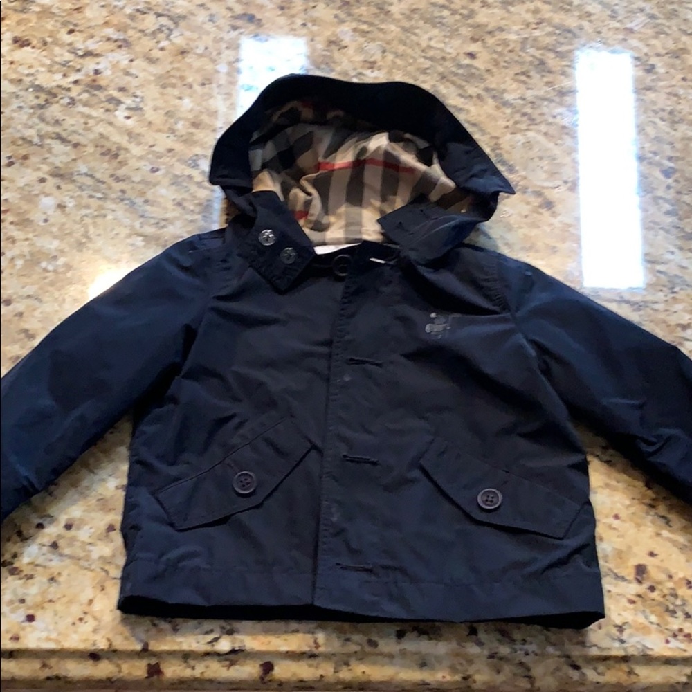 Burberry Baby raincoat with hood